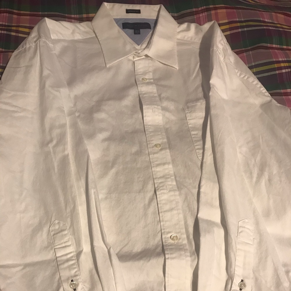 Tommy Hilfiger, long sleeve, size L color White.